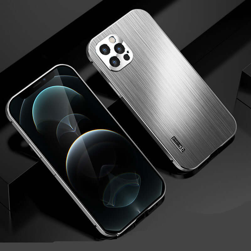 All-Inclusive Brushed Metal Shatter-Resistant Phone Case for iPhone/Samsung